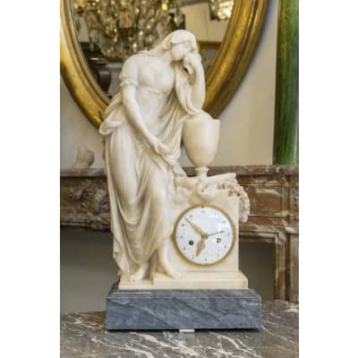 Pendule L XVI “ Le temps qui passe”.
