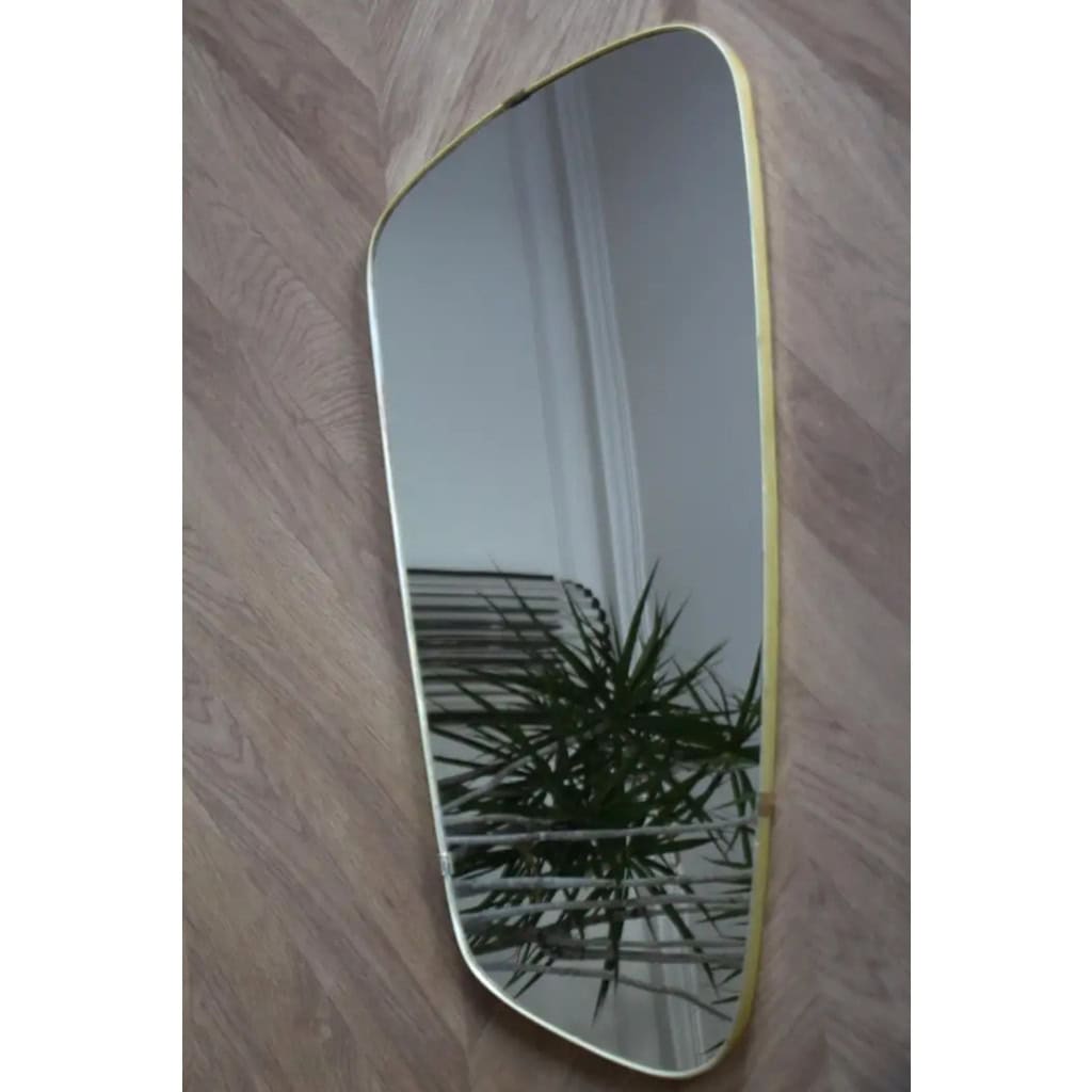 Miroir asymétrique en laiton de style Gio Ponti, Italie du milieu du siècle dernier, 1950 9