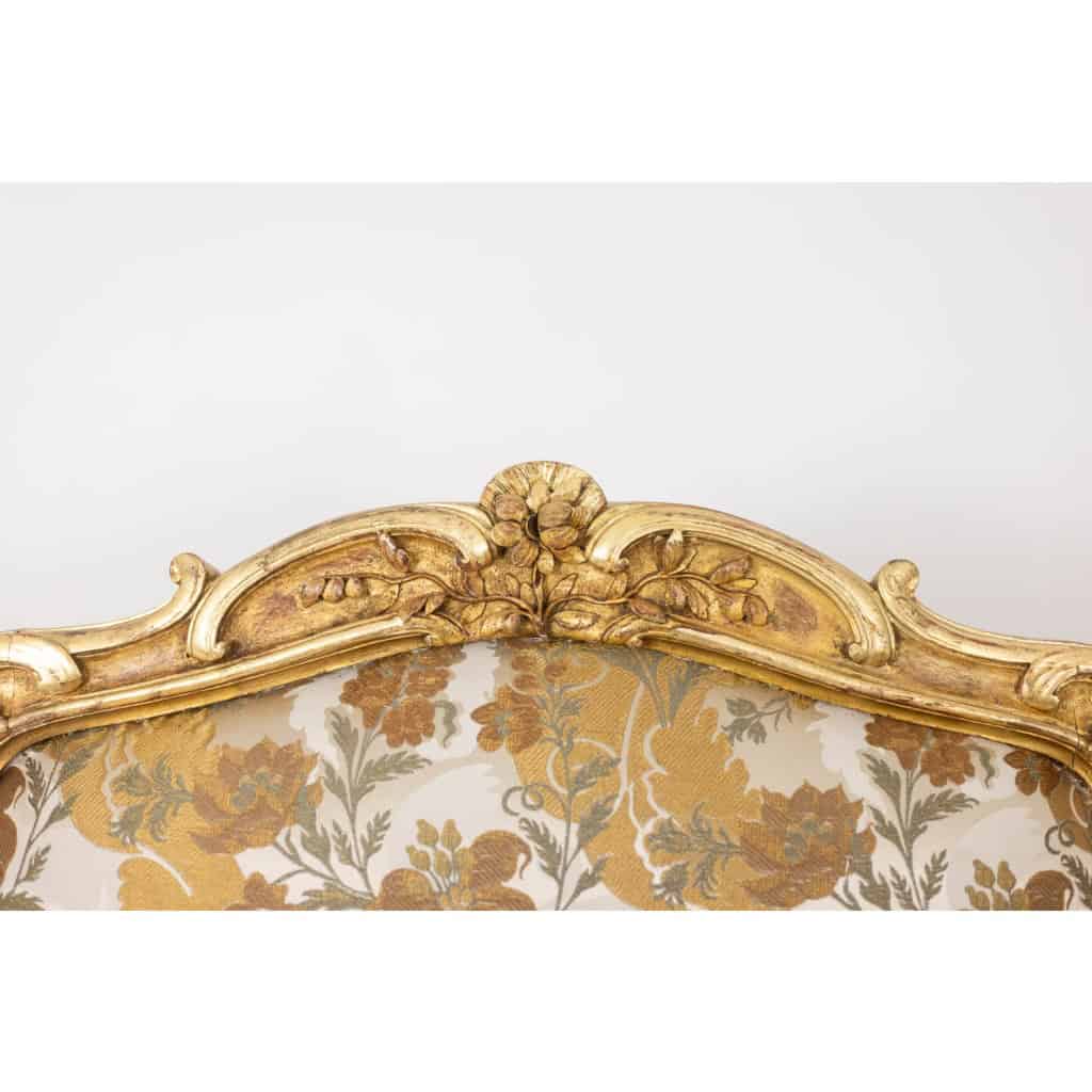 Fauteuil de style Louis XV, avec son dossier à la reine. Époque 1900-1950. LS5602435?M 6