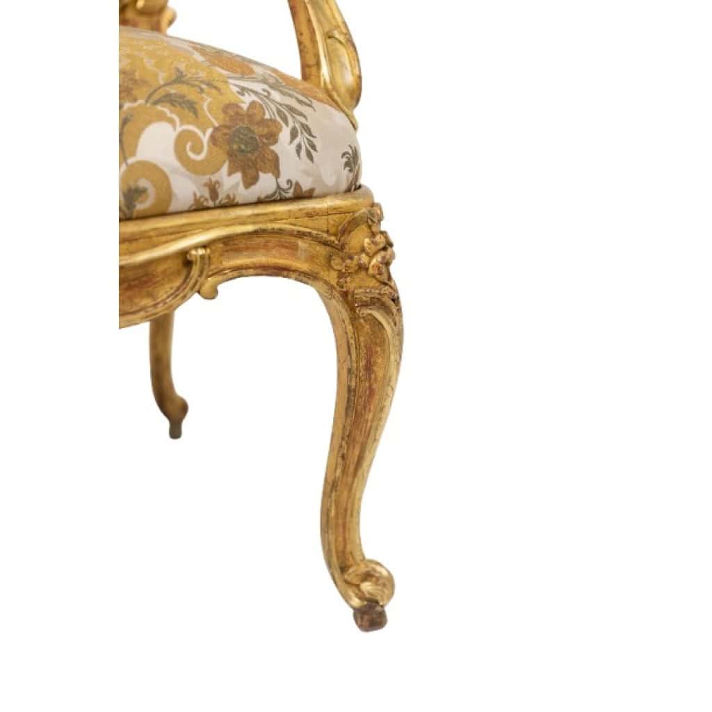 Fauteuil de style Louis XV, avec son dossier à la reine. Époque 1900-1950. LS5602435?M 10