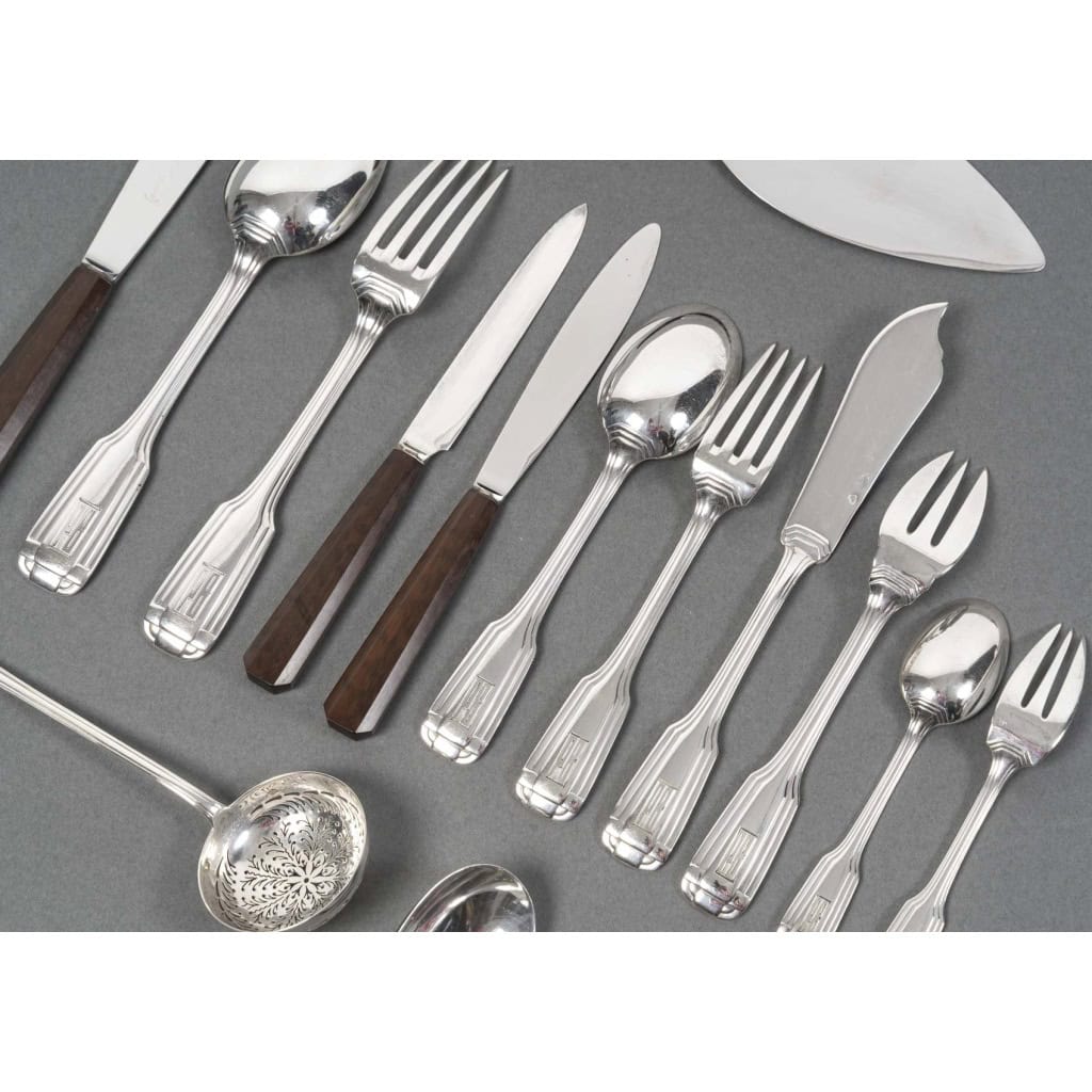 FOUQUET LAPAR – Ménagère de couverts 147 Pièces argent massif Art Déco vers 1930 12