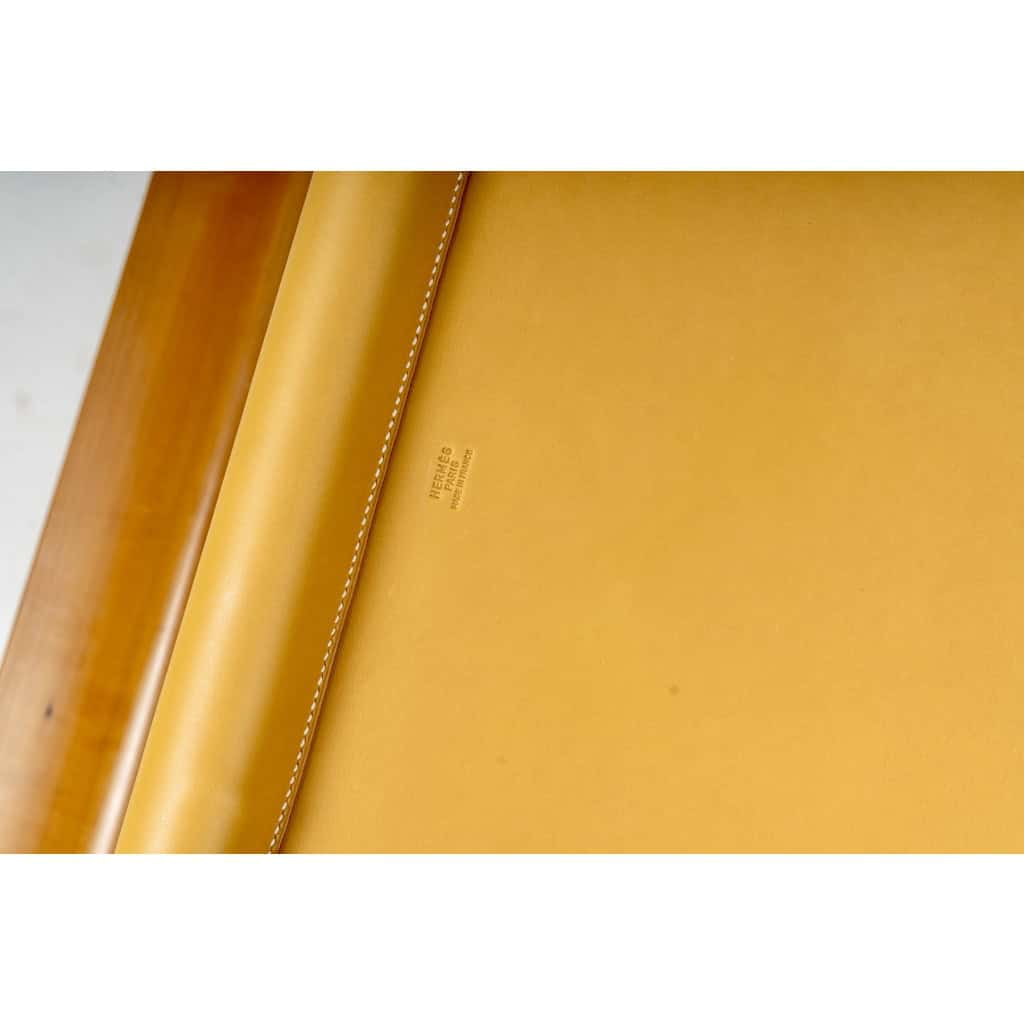 Hermès – Fauteuil Et Tabouret Pliants Pippa Cuir Et Bois 9