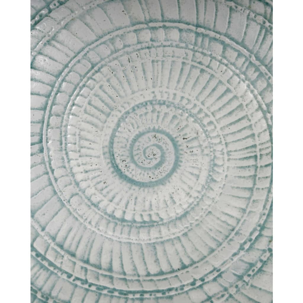 1920 René Lalique – Vase Escargot Verre Blanc Patiné Bleu 5