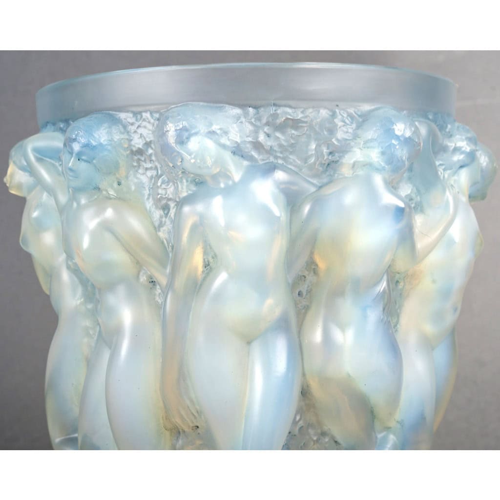 1927 René Lalique – Vase Bacchantes Verre Opalescent Patiné Bleu 8