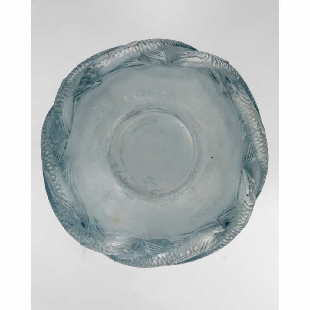 1927 René Lalique – Vase Oléron verre blanc patiné bleu 8