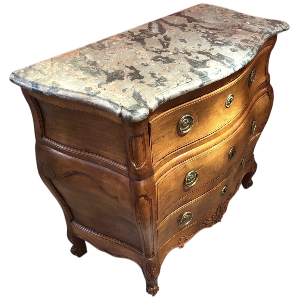 Commode 18è De Port Bois Naturel Ouvrant Trois Tiroirs Reposant Pieds Galbés Dessus Marbre 10