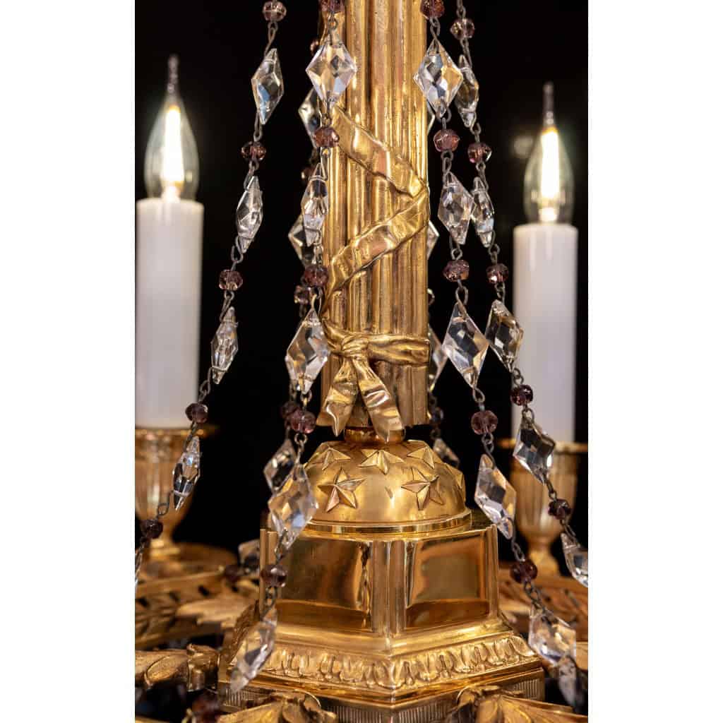 Lustre en bronze ciselé et doré de style Révolutionnaire XIXème siècle 6
