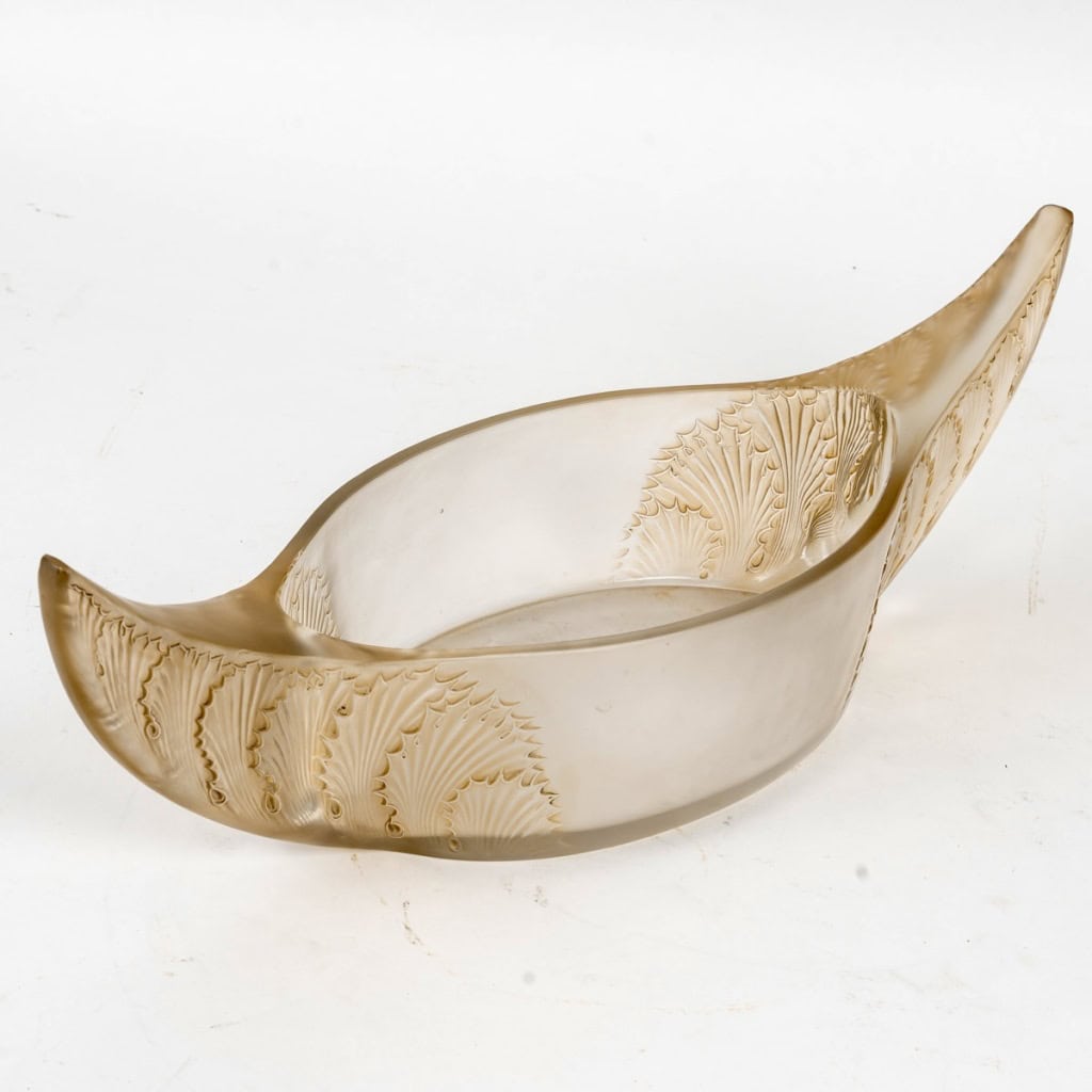 1927 René Lalique – Jardinière Coupe Acanthes Verre Blanc Patiné Sépia 5