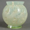 1931 René Lalique – Vase Le Mans Verre Vert Céladon Patiné Blanc 9
