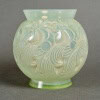 1931 René Lalique – Vase Le Mans Verre Vert Céladon Patiné Blanc 8