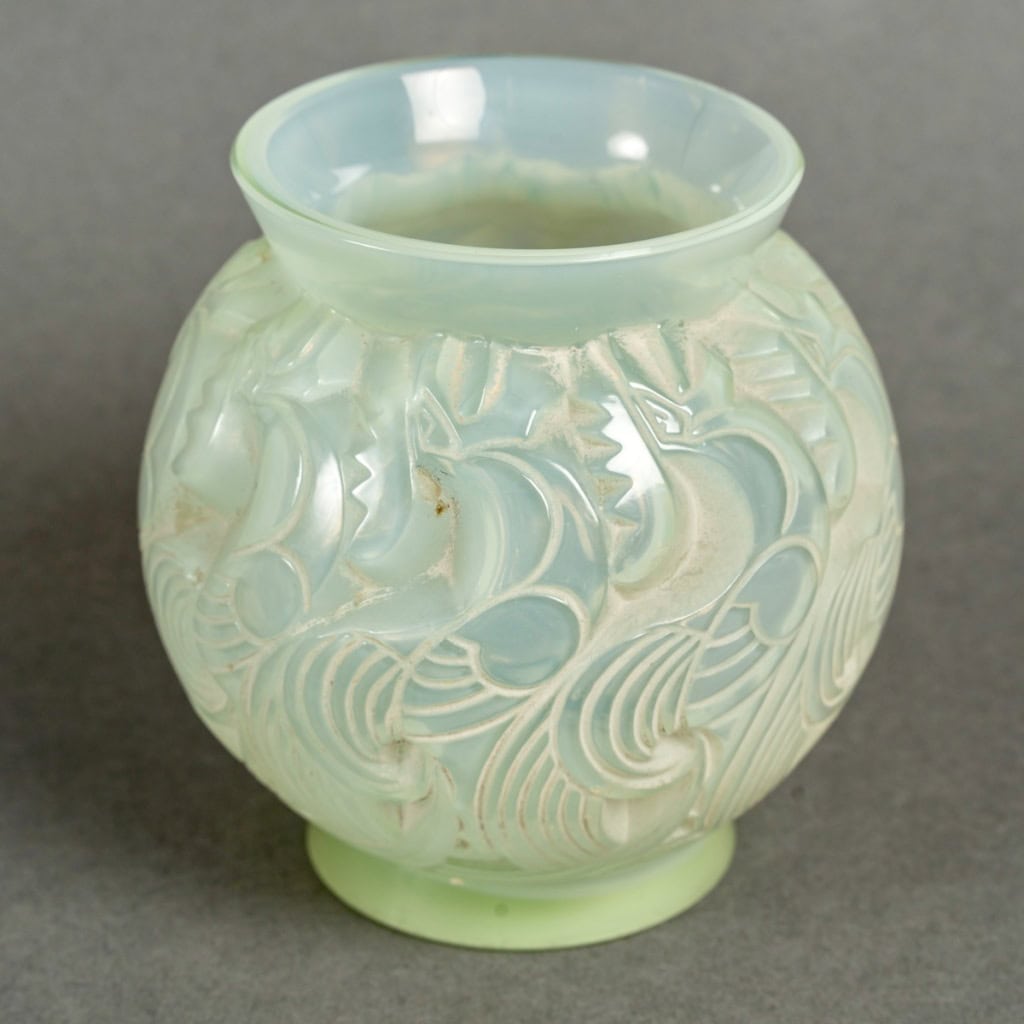 1931 René Lalique – Vase Le Mans Verre Vert Céladon Patiné Blanc 6