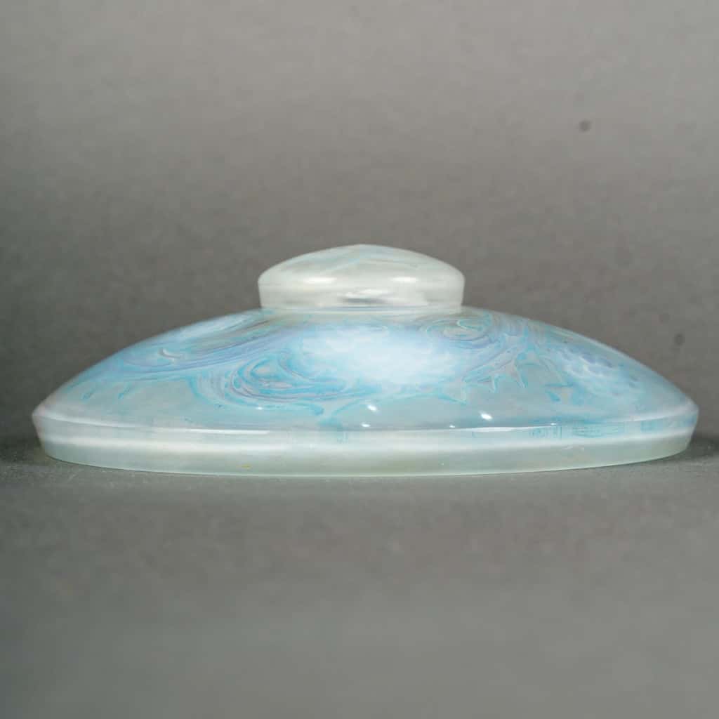 1920 René Lalique – Encrier Mûres Verre Opalescent Patiné Bleu 4