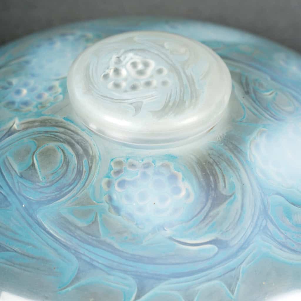 1920 René Lalique – Encrier Mûres Verre Opalescent Patiné Bleu 8