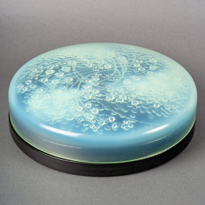 1921 René Lalique – Boîte Muguet Verre Peppermint Vert Opalescent