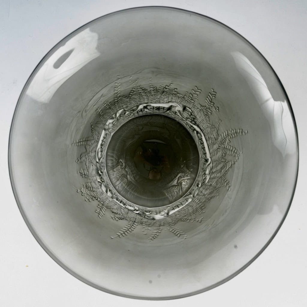 1930 René Lalique – Vase Chevaux Verre Gris Patiné Blanc 6