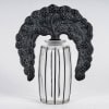 1920 René Lalique – Flacon Bouchon Mûres verre noir patiné blanc 9