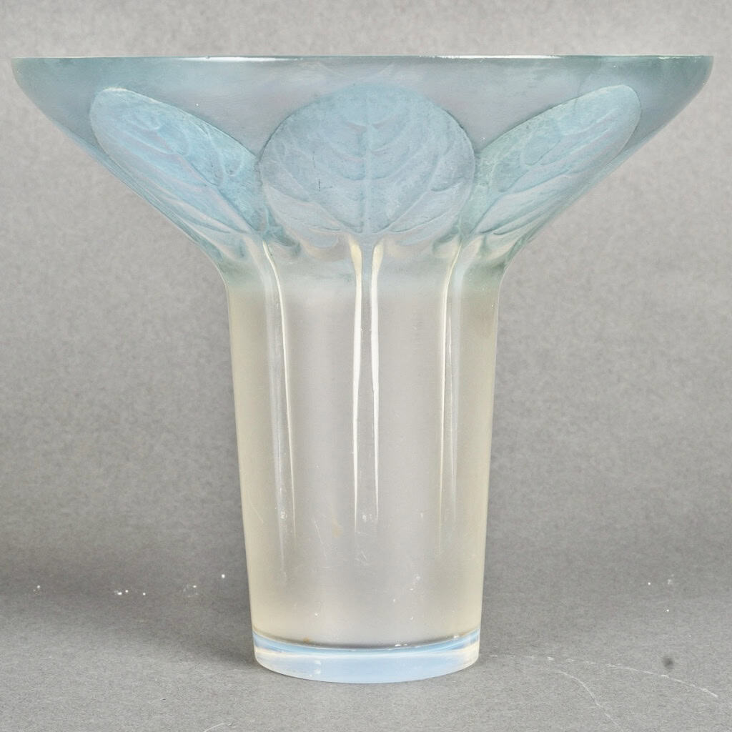 1921 René Lalique – Vase Violettes Verre Opalescent 3