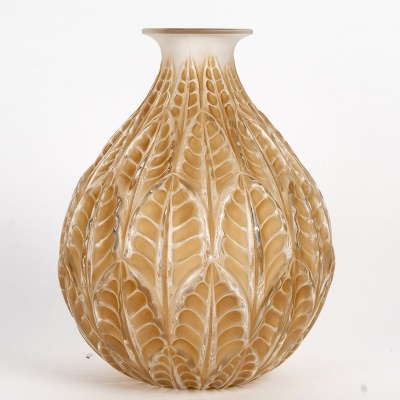 1927 René Lalique – Vase Malesherbes Verre Blanc Patiné Sépia