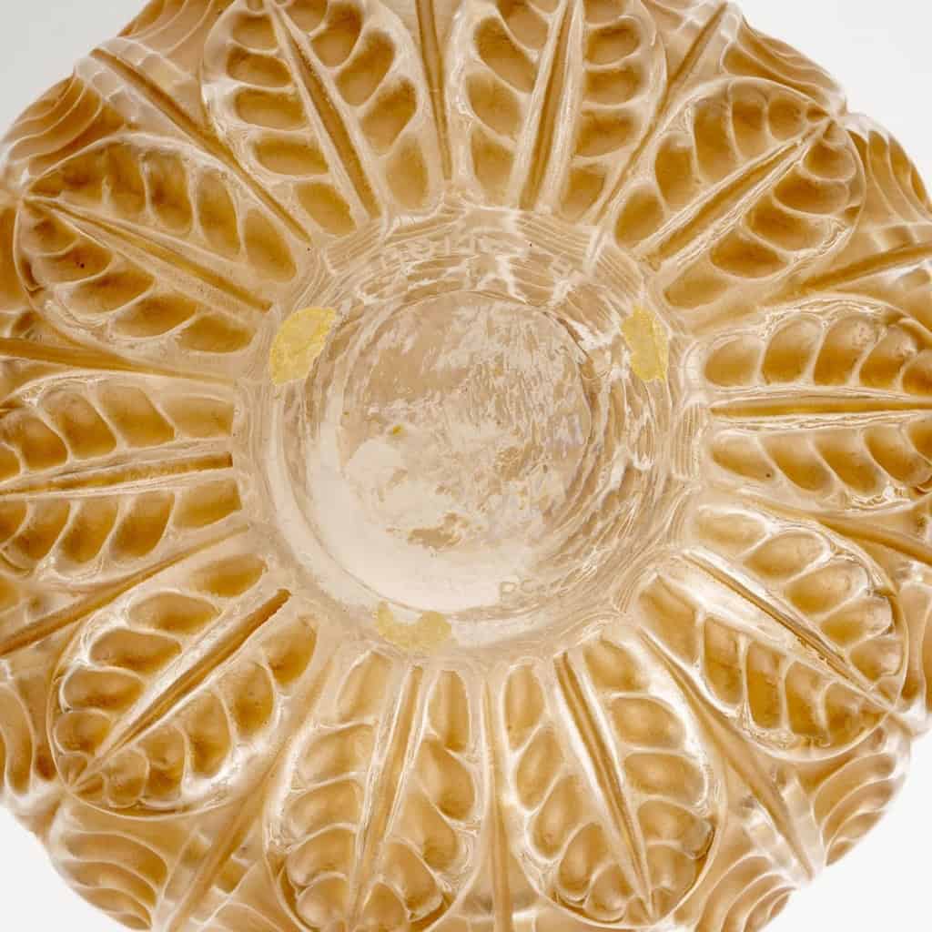 1927 René Lalique – Vase Malesherbes Verre Blanc Patiné Sépia 5