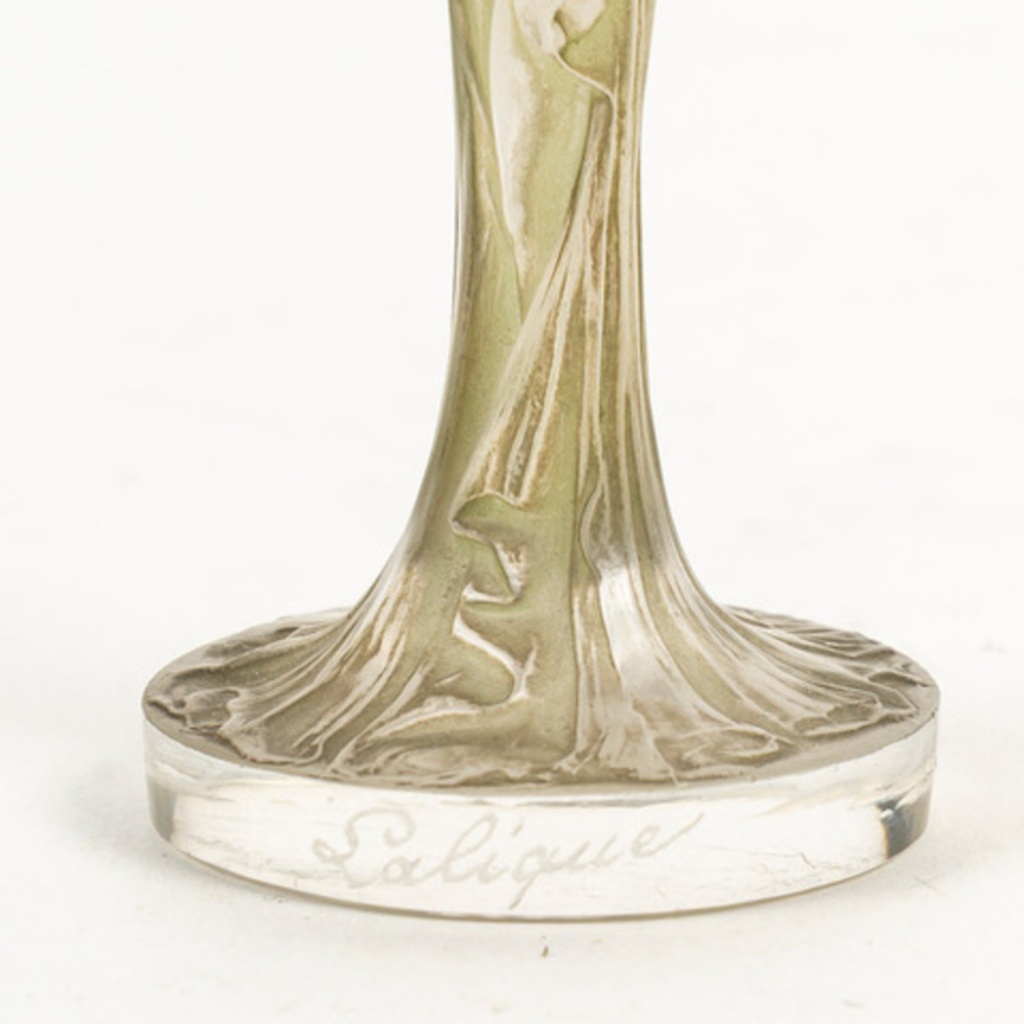1912, René LALIQUE Cachet « statuette drapée «  8