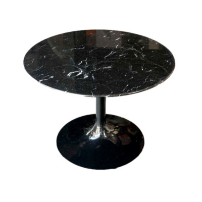 Eero SAARINEN (1910-1961), Edition Knoll : Guéridon en marbre « Marquina »