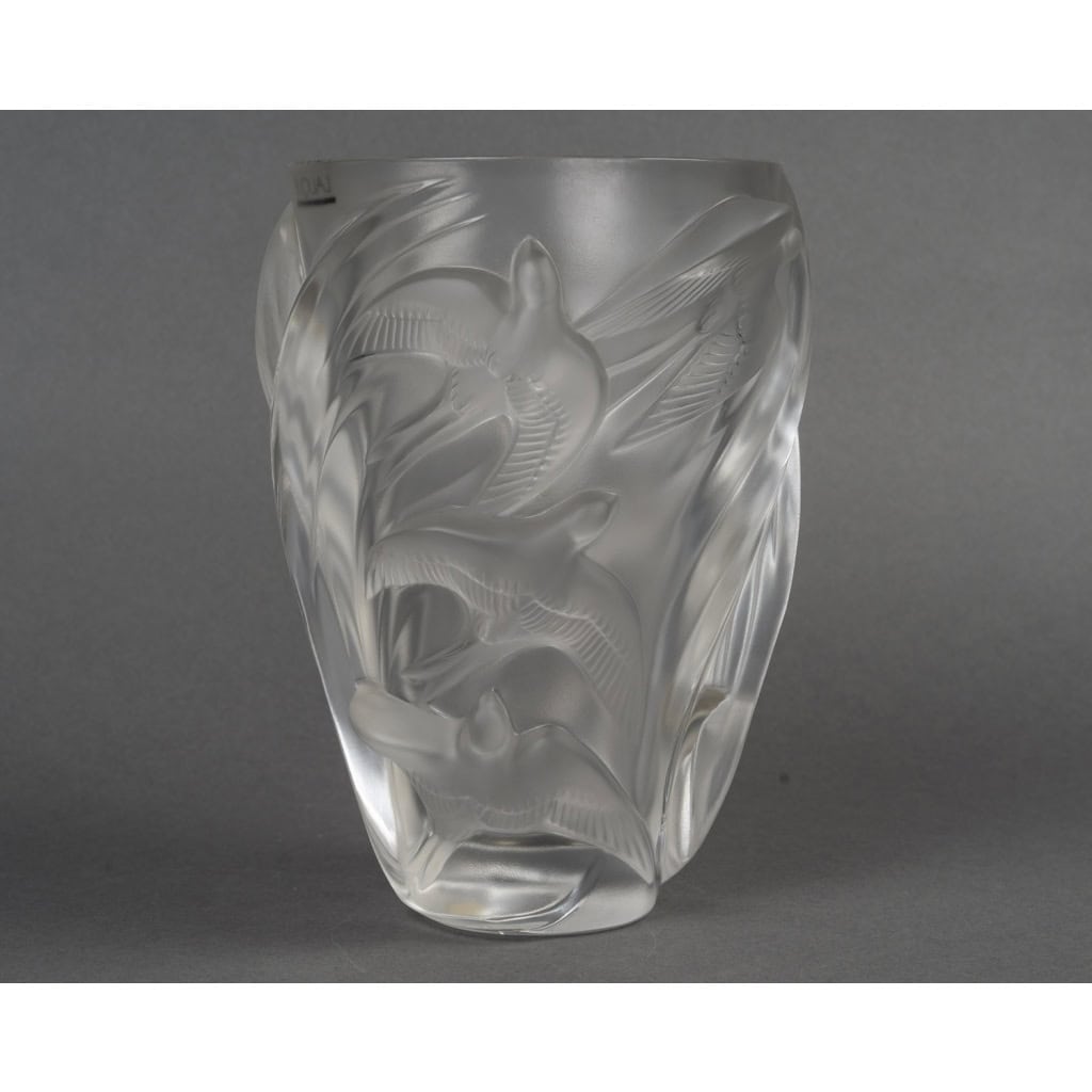 LALIQUE – Vase « Martinets », vers 1980–2000 3