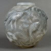 1924 René Lalique – Vase Formose Verre Opalescent Patiné Gris 10