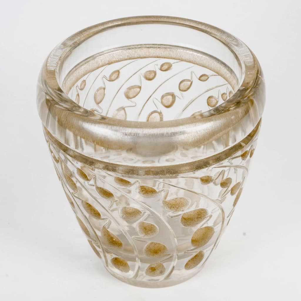 1934 René Lalique – Vase Lemna Verre Blanc Patiné Sépia 4