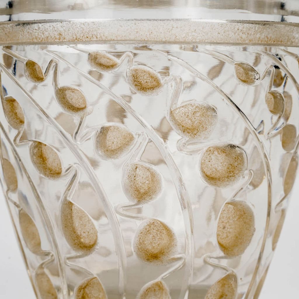 1934 René Lalique – Vase Lemna Verre Blanc Patiné Sépia 7