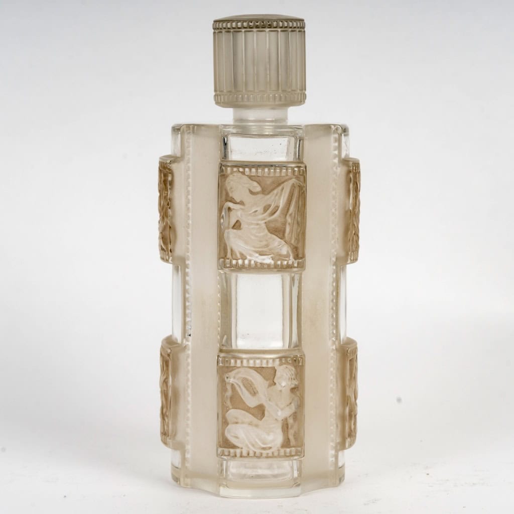 1942 René Lalique – Flacon Hélène Verre Blanc Patiné Sépia 6