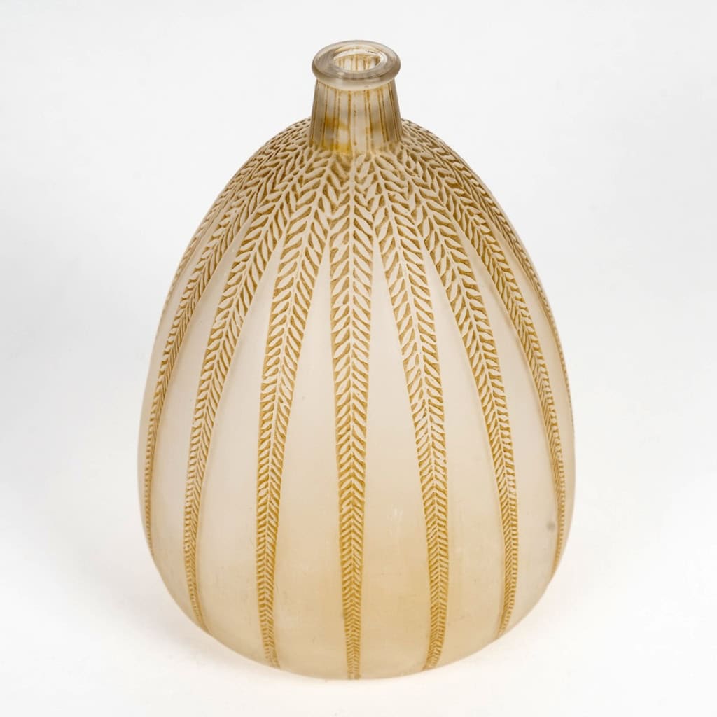 1921 René Lalique – Vase Mimosa Verre Blanc Patiné Sépia 5