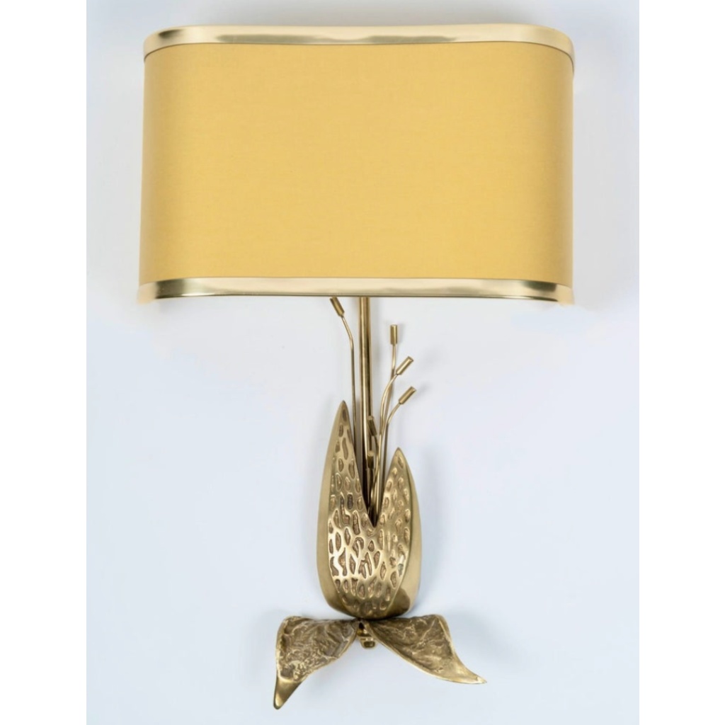 1970 Paire d’appliques de la Maison Charles en bronze et laiton doré. 8