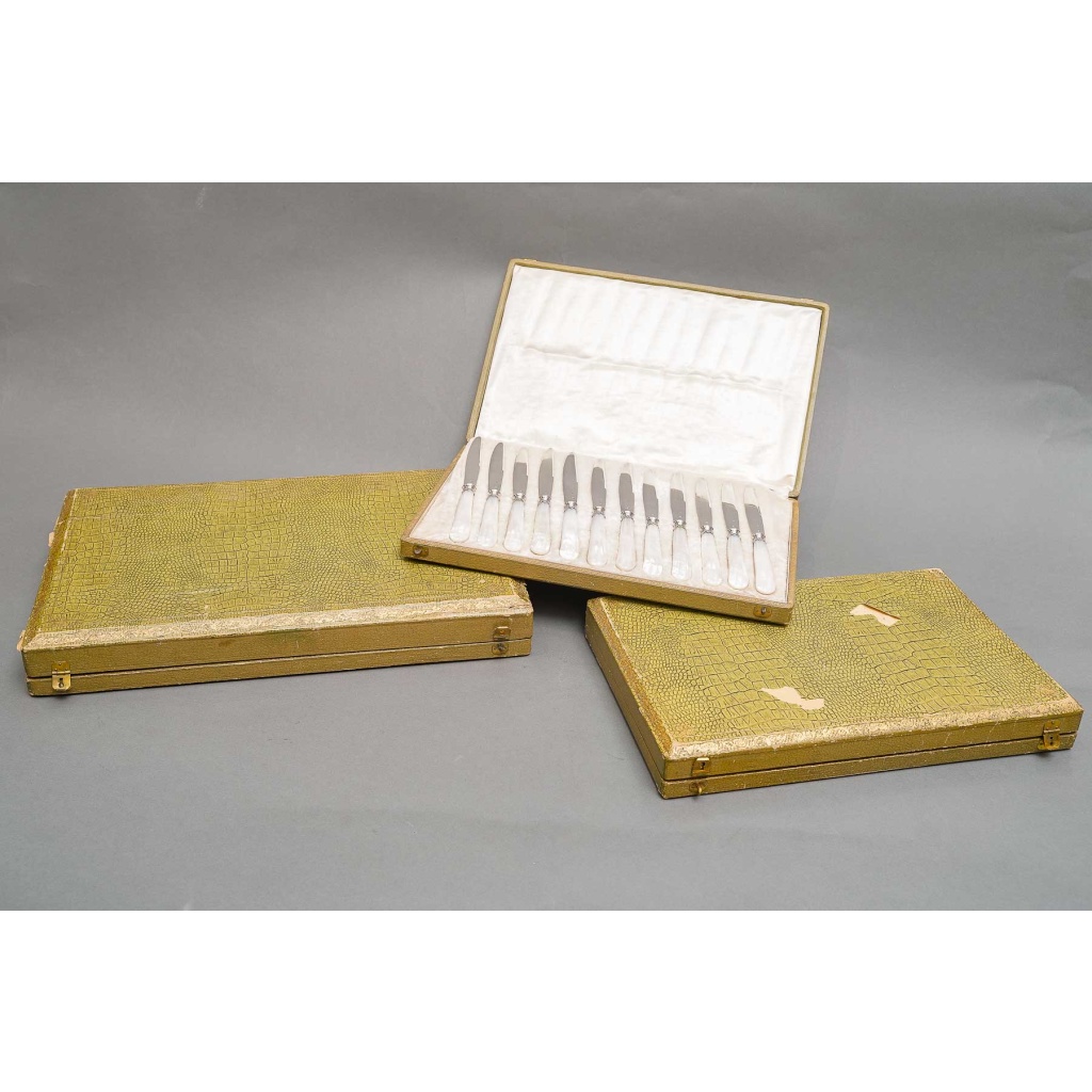 Service de coutellerie de 36 couteaux en coffret d’origine ART DECO 5
