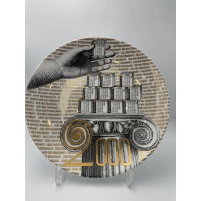 Assiette de la série Calendario par FORNASETTI MILANO 3