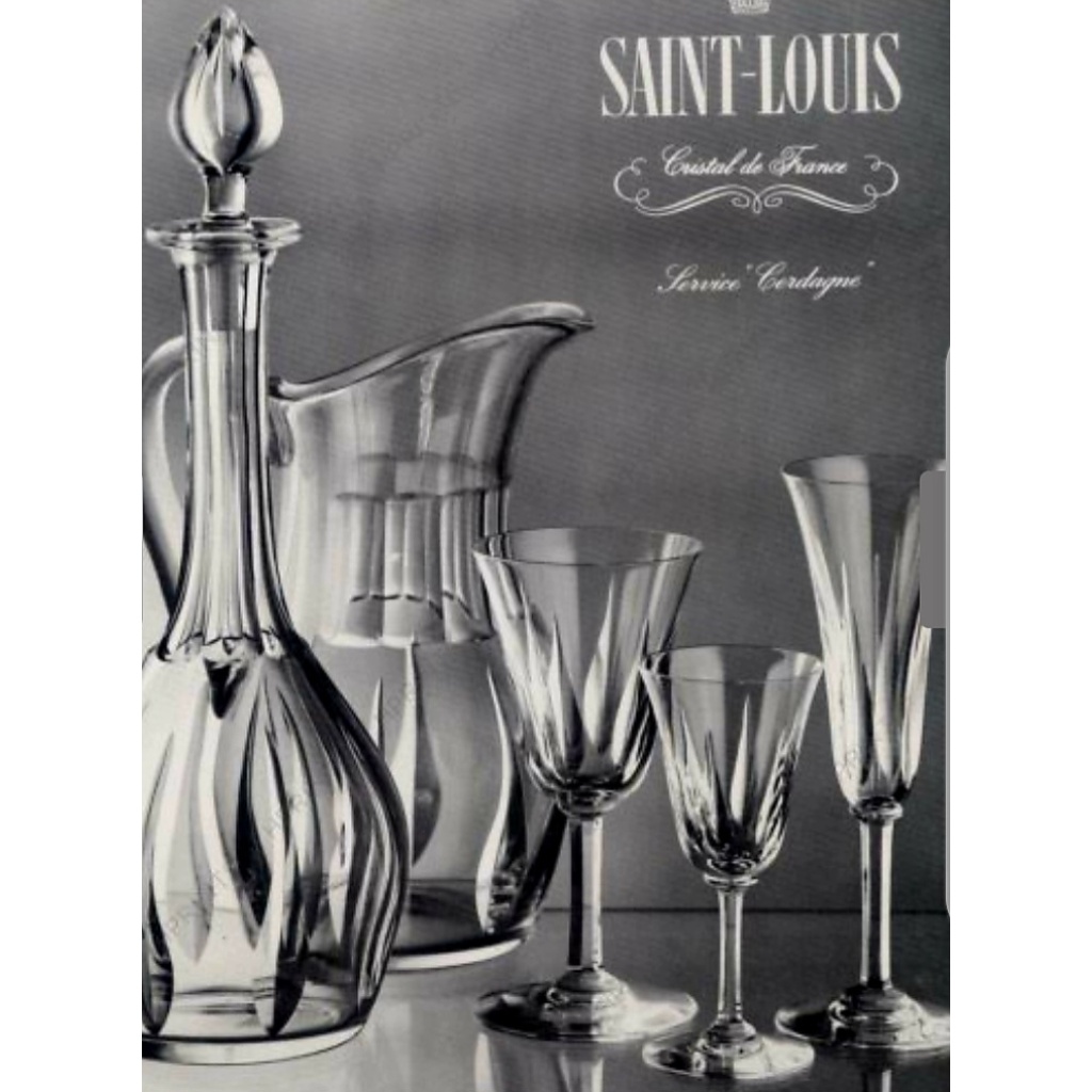 Un broc à eau en cristal signé Saint louis modèle Cerdagne 6