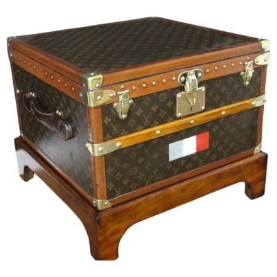 Malle Vuitton ancienne 52 cm en toile monogramme