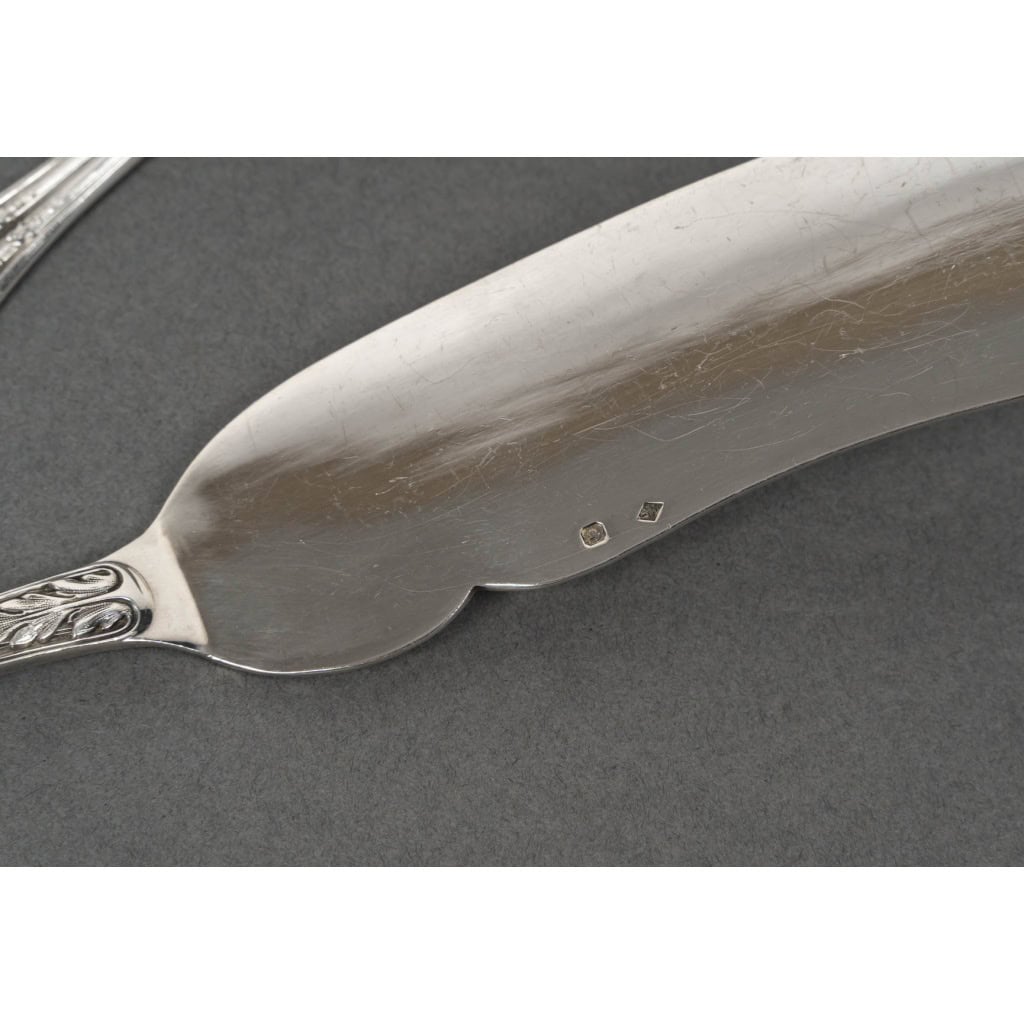 ODIOT – Ménagère de couverts 99 pièces argent massif modèle « LOUVECIENNES » XXè 28