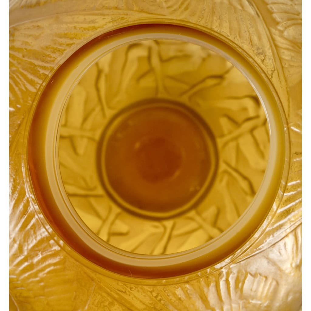 1921 René Lalique – Vase Archers Verre Butterscotch Patiné Sépia 7