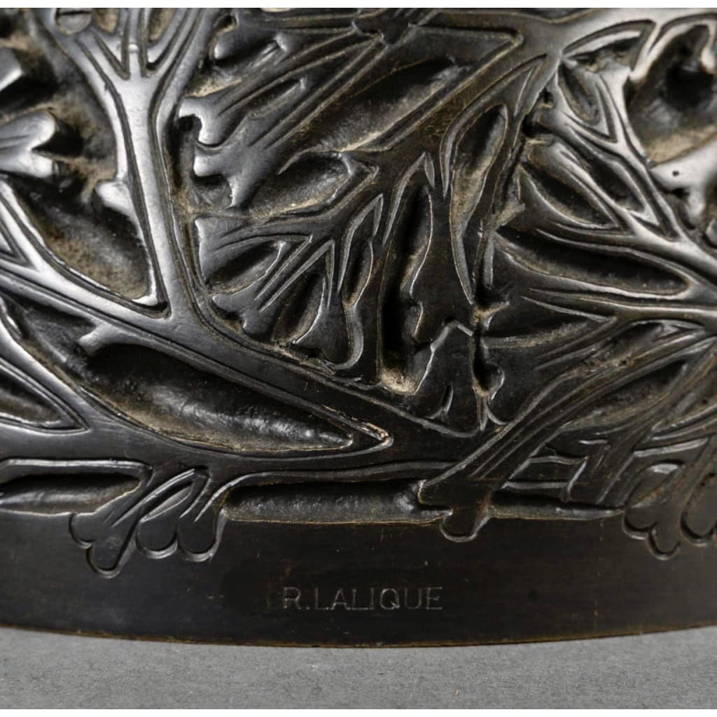 1922 René Lalique – Statue Décoration Gros Poisson Algues Verre Blanc – Base en Bronze 11