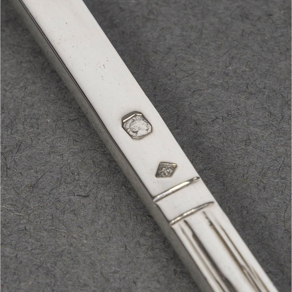 JEAN TETARD – MENAGERE EN ARGENT MASSIF 199 PIECES – Epoque 1930 17
