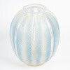 1932 – René Lalique – Vase « Biskra » Opalescent. 10