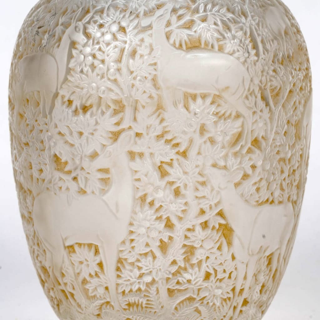 1932 René Lalique – Vase Biches Verre Blanc Patiné Sépia 7