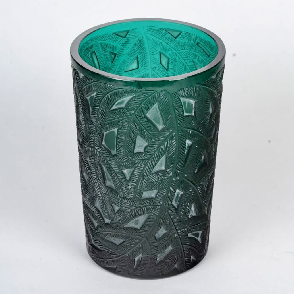 1923 René Lalique – Vase Epicéa Verre Vert Canard Patiné Blanc 5