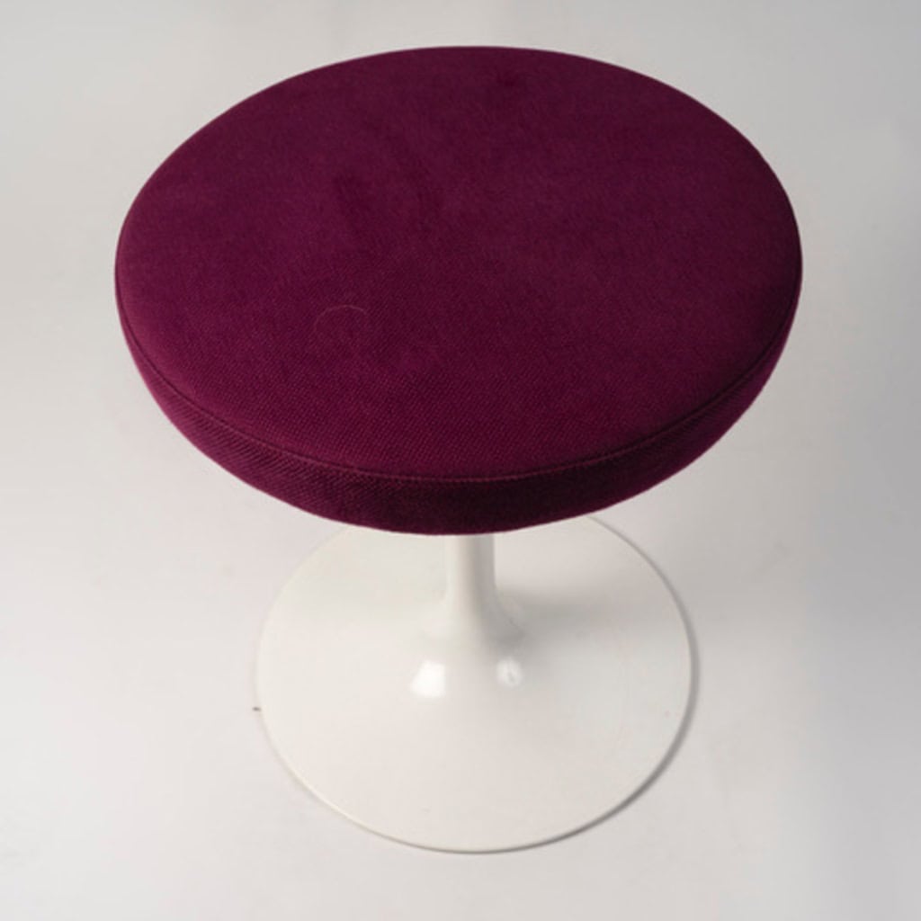 Eero SAARINEN pour KNOLL Tabouret « TULIP » 4