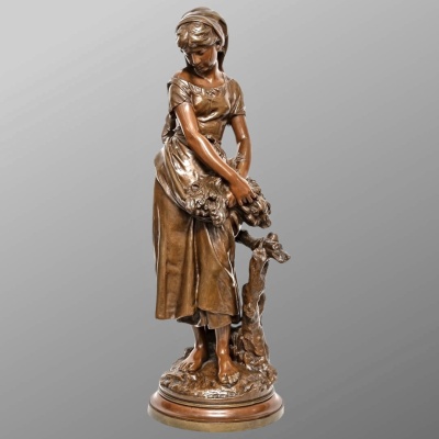 Sculpture – Jeune Fille à La Gerbe De Blé , Mathurin Moreau (1822-1912) – Bronze