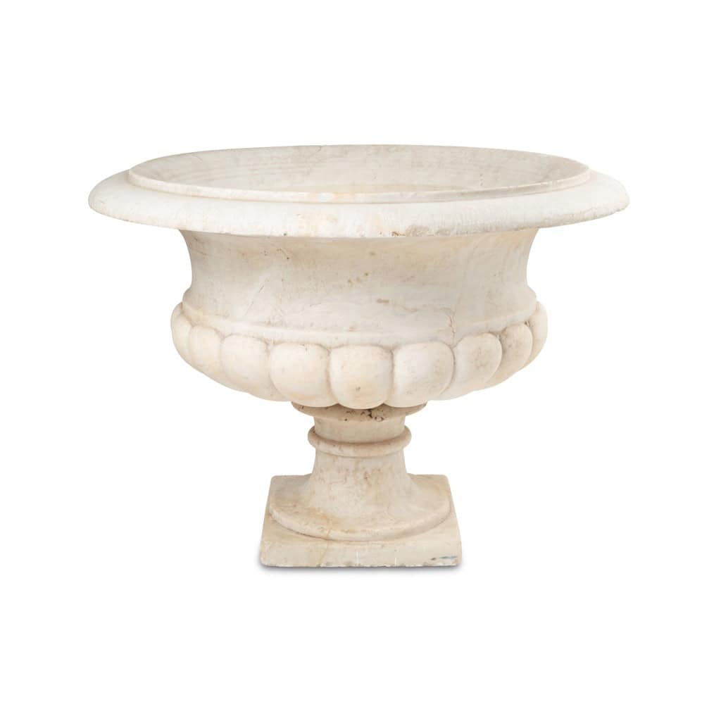 Vase Médicis à panse gaudronnée et col évasé en marbre. Circa 1880 LS6458208P 6