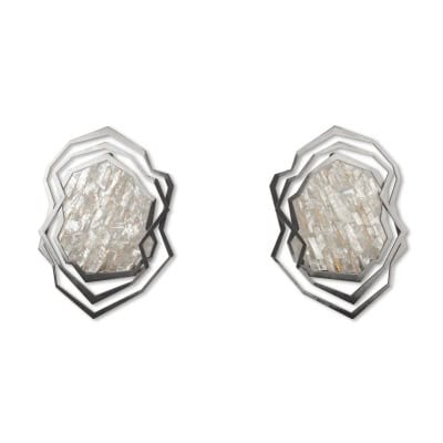 Paire d’appliques en métal brossé et cristal de roche. Contemporain. LS65333801H