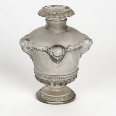 1925 René Lalique – Flacon « Bouquet de Faunes » verre blanc patiné gris pour Guerlain
