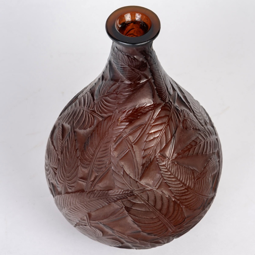 1923 René Lalique – Vase Sauges Verre Rouge Ambré 5