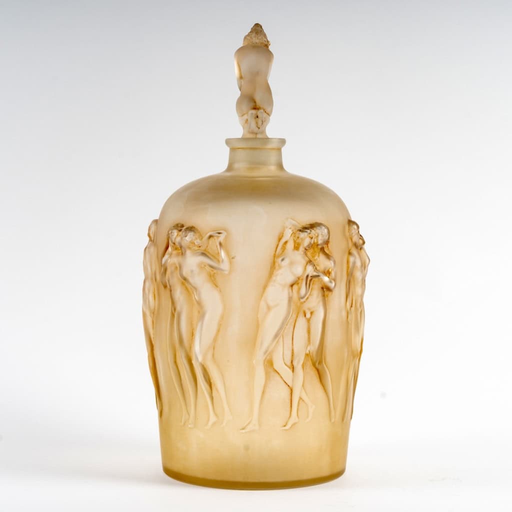 1920 René Lalique – Vase 12 Douze Figurines avec Bouchon Verre Blanc Patiné Sépia 6